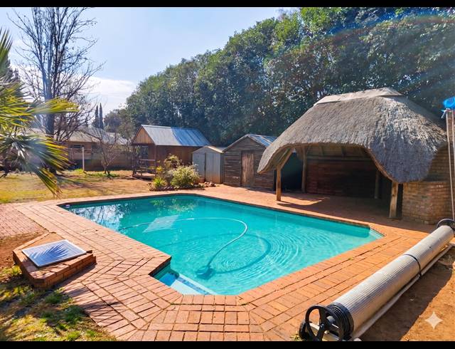 3 BEDROOM HOUSE FOR SALE IN HENLEY ON KLIP